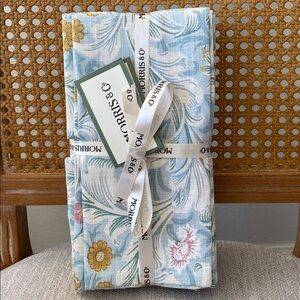 Morris & Co. “LEICESTER” Floral 100% Cotton Napkins Size 20”x20” 8 Napkins